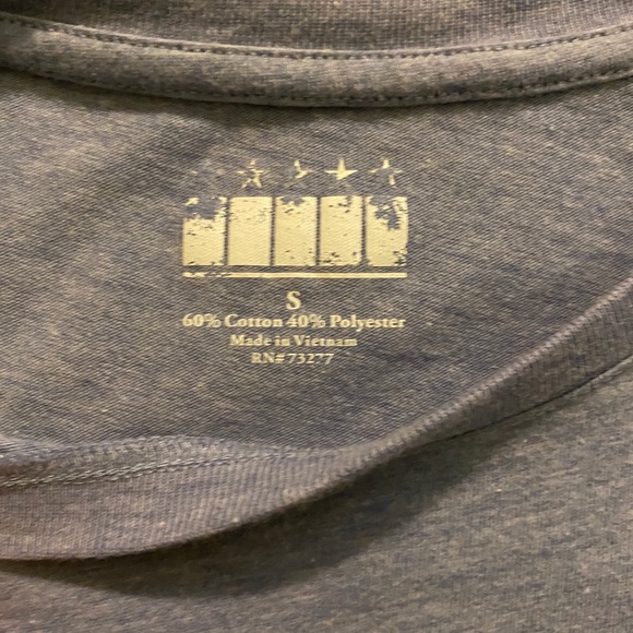 USA Flag T-shirt - Picture 2 of 4